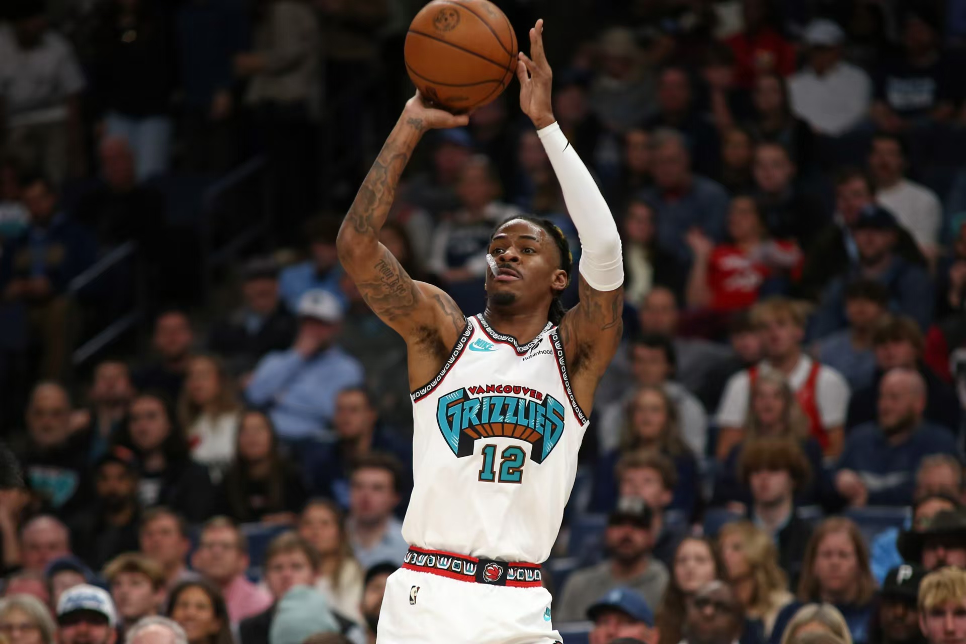 PG中国官网-包含灰熊逆转森林狼，约瓦尔发挥神勇助球队取胜的词条