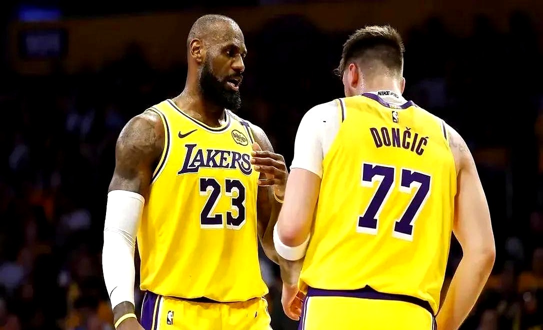 PG平台-牛逼！邓肯野兽险砍三双，湖人再胜独行侠