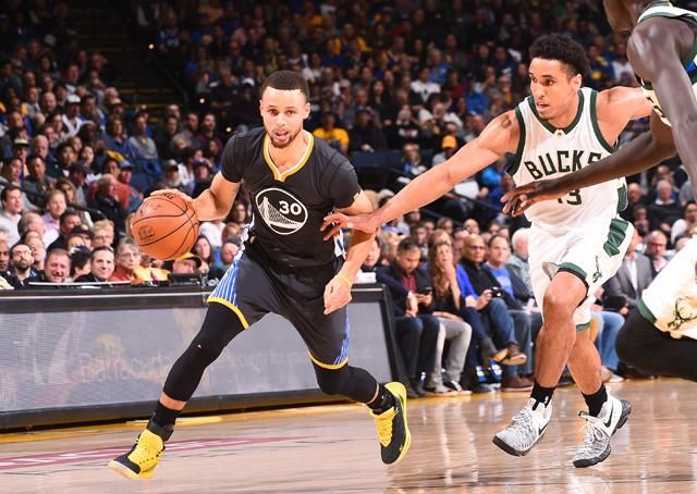 PG电子试玩-猛龙重返巅峰，雄鹿能否继续卫冕？