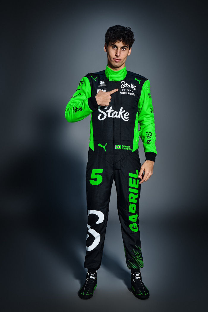 索伯车队力克法拉利,佩雷兹高光表现的简单介绍 索伯车队力克法拉利,佩雷兹高光表现的简单介绍