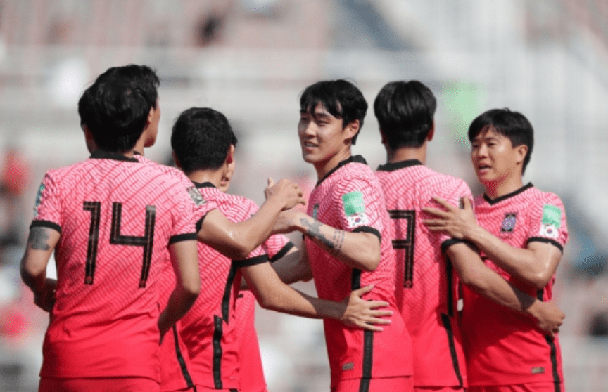 韩国队横扫印度队,黄鸭组合关键制胜的简单介绍 韩国队横扫印度队,黄鸭组合关键制胜的简单介绍